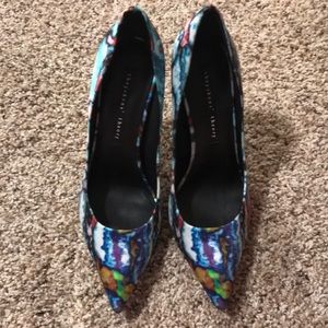 Like new theyskens’ theory heels